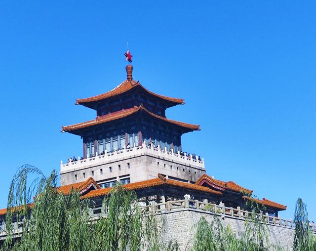 山東濟南天下第一泉風景區｜體驗天下第一泉的盛名與風景。