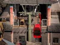 Lanzhou’s Modern Cable Car Trip!