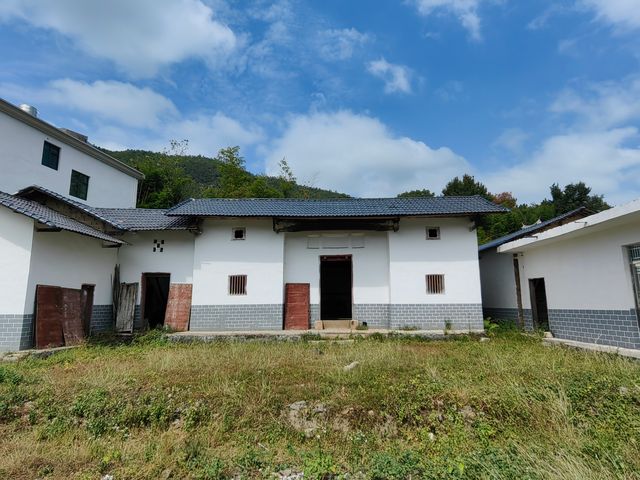 江西興國三僚古村。