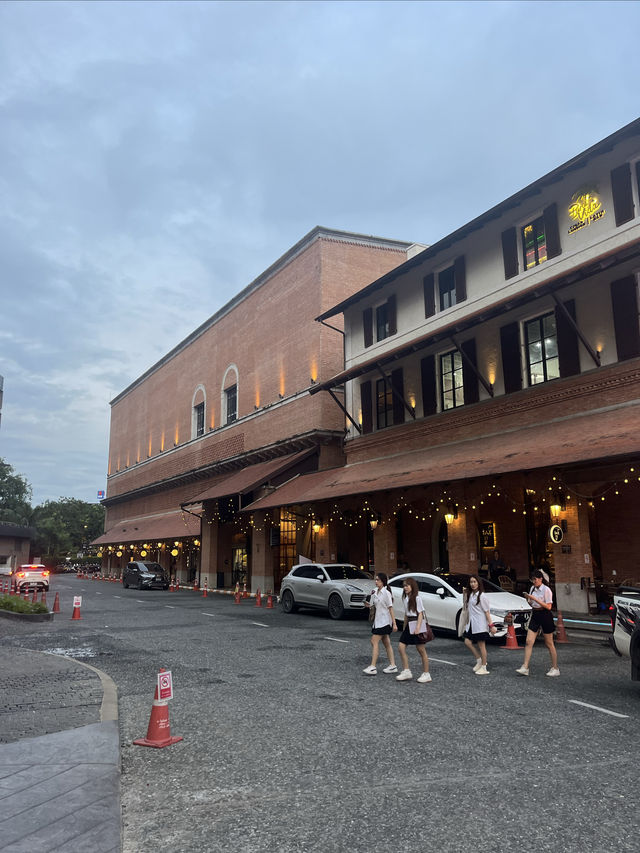 亞洲 5日遊