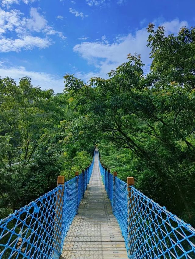 十里藍山休閒度假好去處