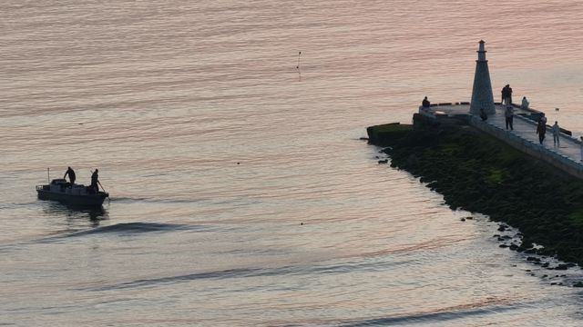 陽江東平鎮沙咀街落日打卡攻略 | 住進海景房，私藏海上日落秘境。