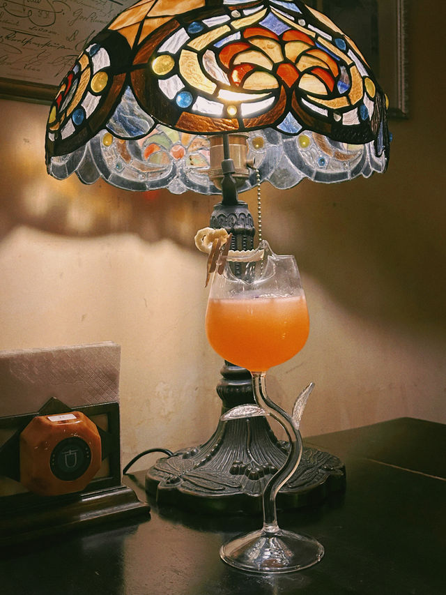 魔都夜生活小記一杯繁花解千愁