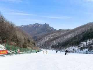 Tianqiaogou ski resort ⛷️🇨🇳