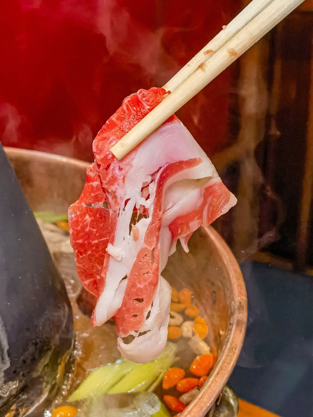 京城北邊嘅老北京涮肉館！好香啊！