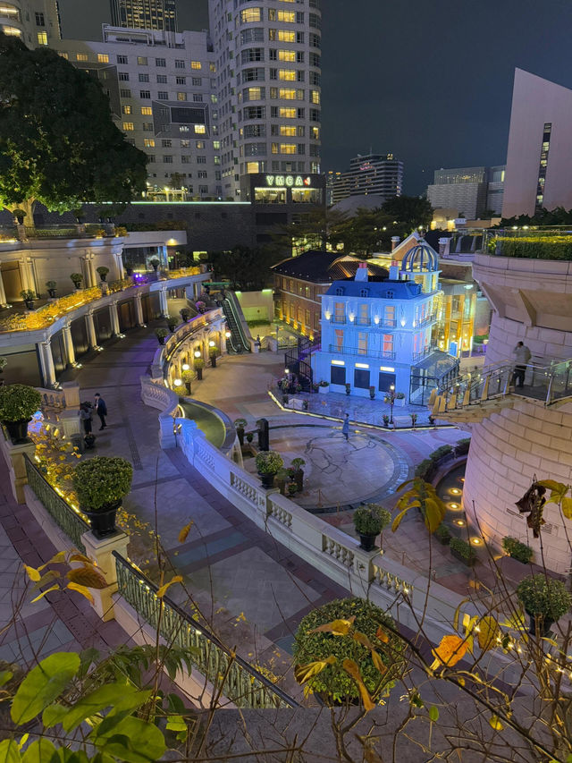 🥰尖沙咀隱世浪漫角落！1881 Heritage花園夜景正到痹！