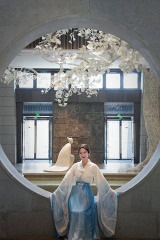 A Millennial Ancient-Style Resort Hotel
