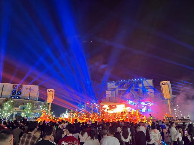 玩自貢方特就住自貢麗思假日酒店