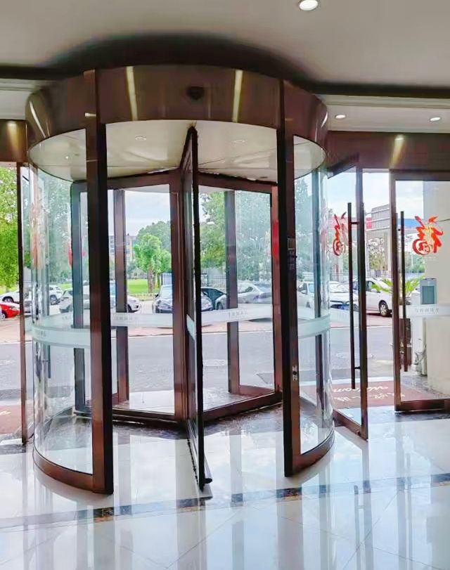 麥田係夏天嘅寶藏劇場 我當主角