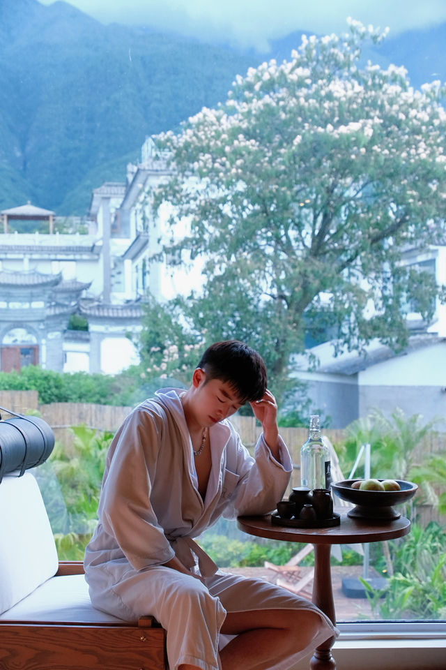 大理人私藏的「山景治癒艙」｜住進會呼吸的智能美宿
