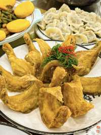 千零蚊帶屋企人喺東戴河食咗一大枱海鮮