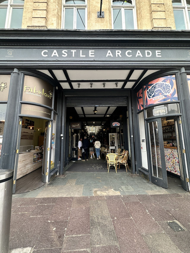 The Beautiful & Unique Arcades Of Cardiff, Like Travelling Back In Time