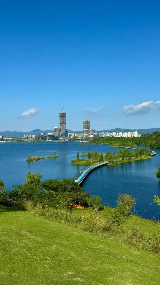 What's Xinglong Lake really like? A firsthand account reveals the truth