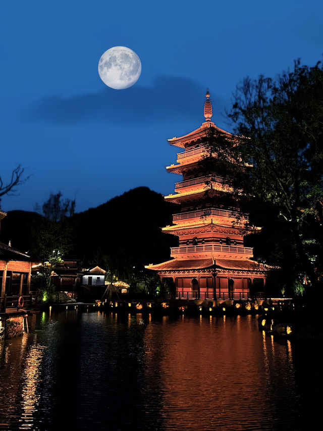夕陽沉入窯湖時！把日子過成詩嘅地方，大概就係咁樣。