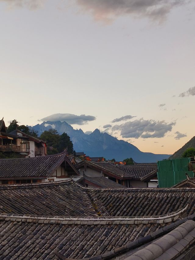 遇見了泊心雲舍——這不僅僅是一家民宿,更像是一場與納西古韻的 遇見了泊心雲舍——這不僅僅是一家民宿,更像是一場與納西古韻的