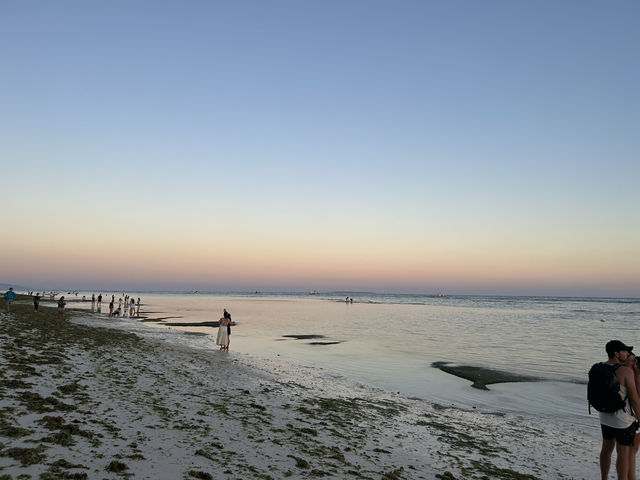 🌅 邦勞島海灘｜吹著海風、聽著浪聲的夜晚