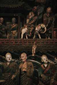 錯問今夕是何年