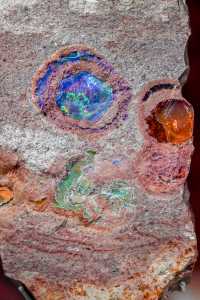 上海免費看展 礦石奇珍裡藏著億萬年宇宙浪漫