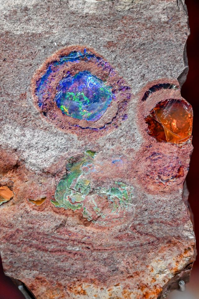 上海免費看展 礦石奇珍裡藏著億萬年宇宙浪漫 上海免費看展 礦石奇珍裡藏著億萬年宇宙浪漫