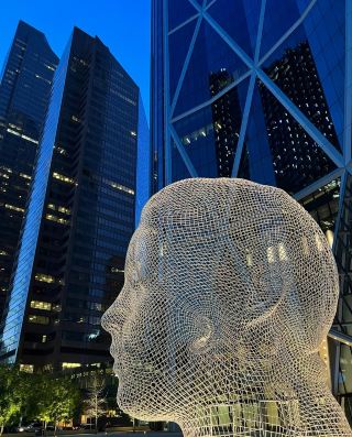 夜のカルガリーの魅力的な瞬間 | カルガリーDowntown夜景スナップガイド