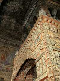 雲岡石窟半日遊