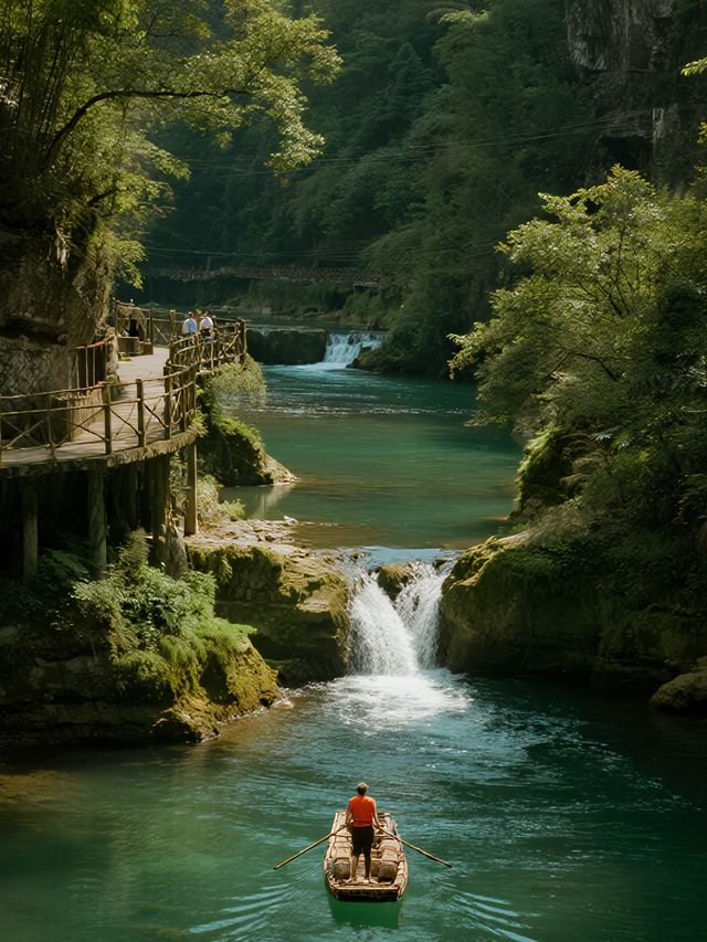 恩施屏山親子攻略帶娃打卡懸浮船仙境