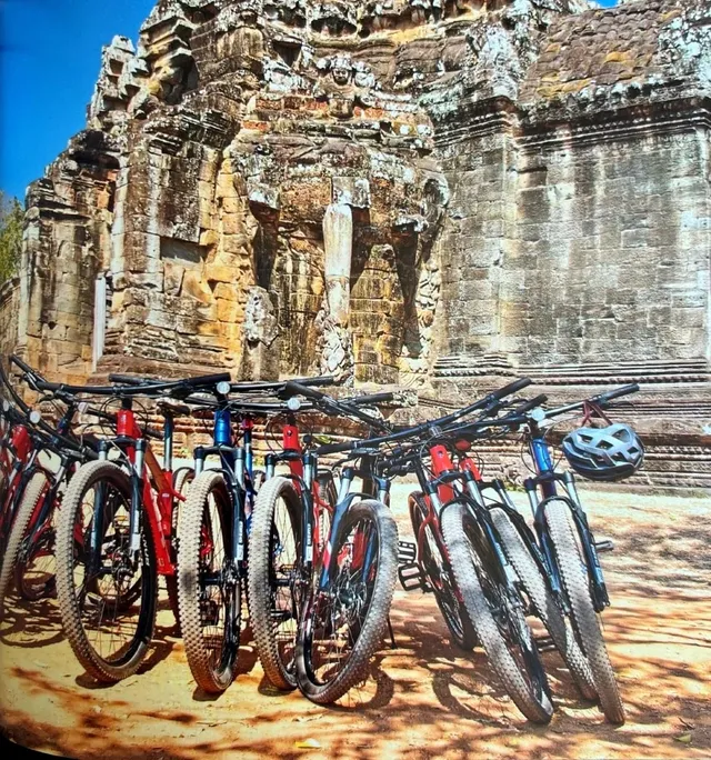 全球必騎100條神級路線-亞非大洋洲篇 全球必騎100條神級路線-亞非大洋洲篇