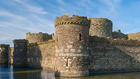 St David's Day: 17 Landmark Castles and Historic Sites in Wales Open for Free — traveler post in Caerphilly