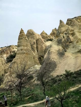 สถานที่บนโลกที่คล้ายกับดวงจันทร์มากที่สุดอยู่ในประเทศตุรกี ไปดูกันเถอะ!