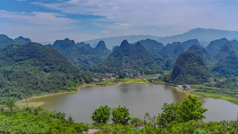 Karst landform hiking secret spots, a treasure place not to be missed, so beautiful — traveler post in Pingle