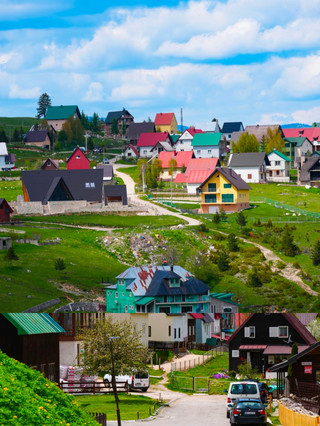 Visa-free country made popular by Running Man|Explore Montenegro and become a legend