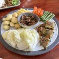 บ้านปลูกผลคาเฟ่ คาเฟ่ลับสำรับพื้นบ้าน