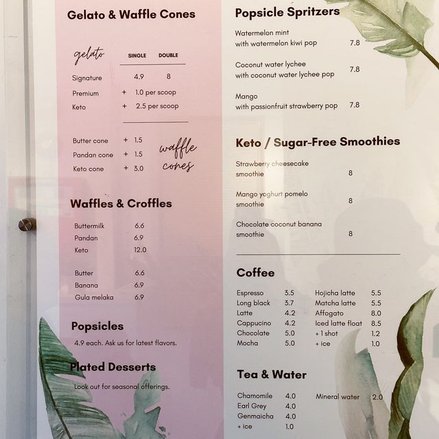 FRESH CROFFLES here in Haji Lane!
