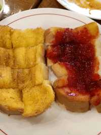 ตำนานความหวานร้านมนต์นมสด