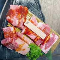 牛角 海鮮 燒肉 , 大滿足 ！