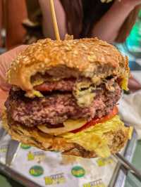푸켓 메리어트 멀린비치 리조트 햄버거 맛집 Balls&Burger