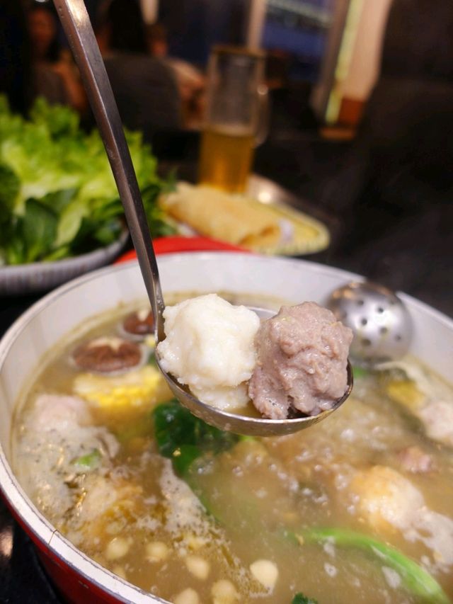 足料靚湯打邊爐🍲
