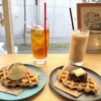 名古屋: SUNDAY FULLER CAFE
