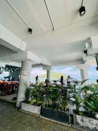 Moonstone คาเฟ่ริมทะเล​ภูเก็ต​