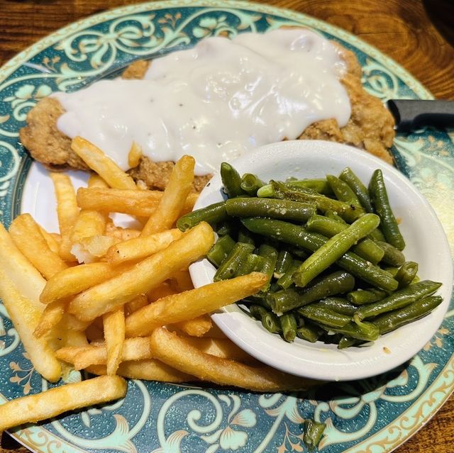 美國｜佐治亞州 美國家庭料理餐廳：）好吃漢堡排