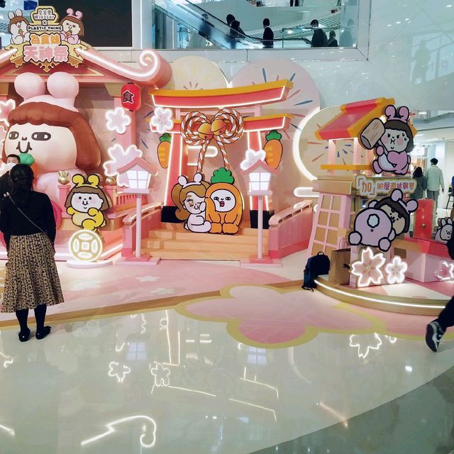可有人喜歡我這種“為食妹”，皇室煲不見不散！