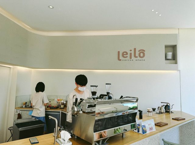 Leilo x Cozy Factory เลโล คาเฟ่มินิมอลแสนสงบ 🍃