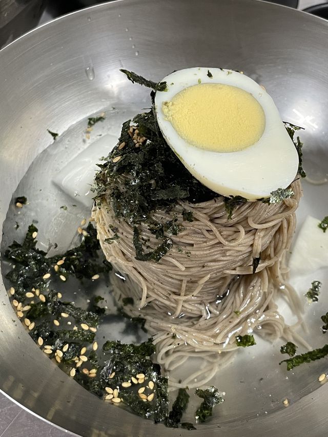 속초에서 막국수 맛집을 찾는다면? 백촌막국수