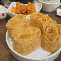 《鼎王麻辣鍋 90分鐘無限添鴨血豆腐》