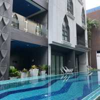 เที่ยวระยอง นอนที่พักติดริมหาด : Aksorn Rayong 