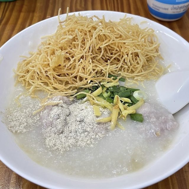 โจ๊ก ปรินซ์ อร่อยระดับตำนาน ย่านบางรัก