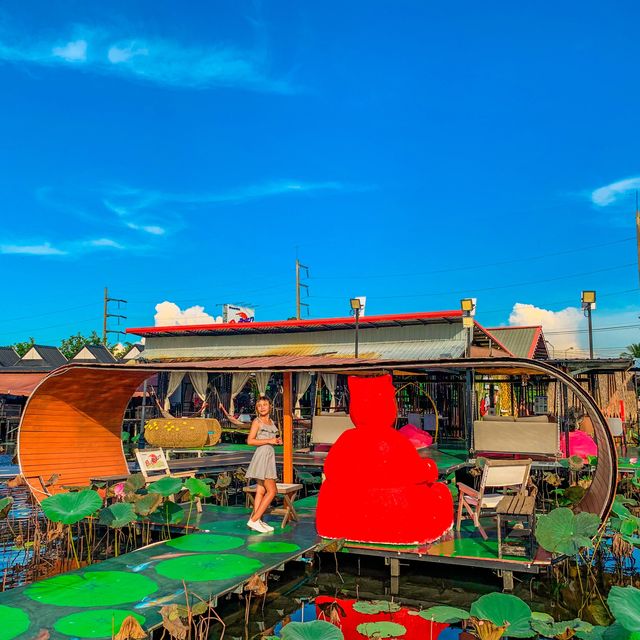 สวนอาหารที่มีมุมถ่ายรูปเยอะ‼️