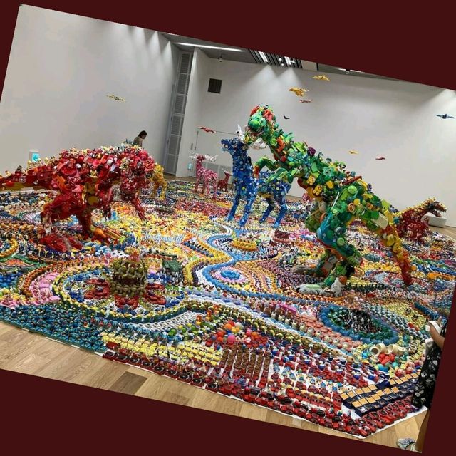 玩具成恐龍 - 不知火美術館