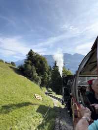 Chugging to the Clouds: Brienz Rothorn Barn🚂