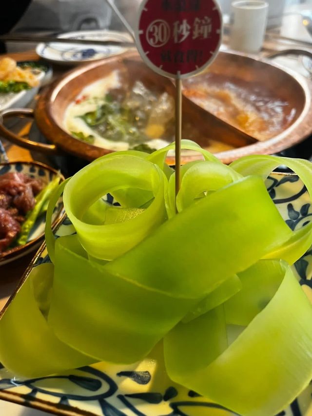 香港特色火鍋店～必食紅糖糍粑